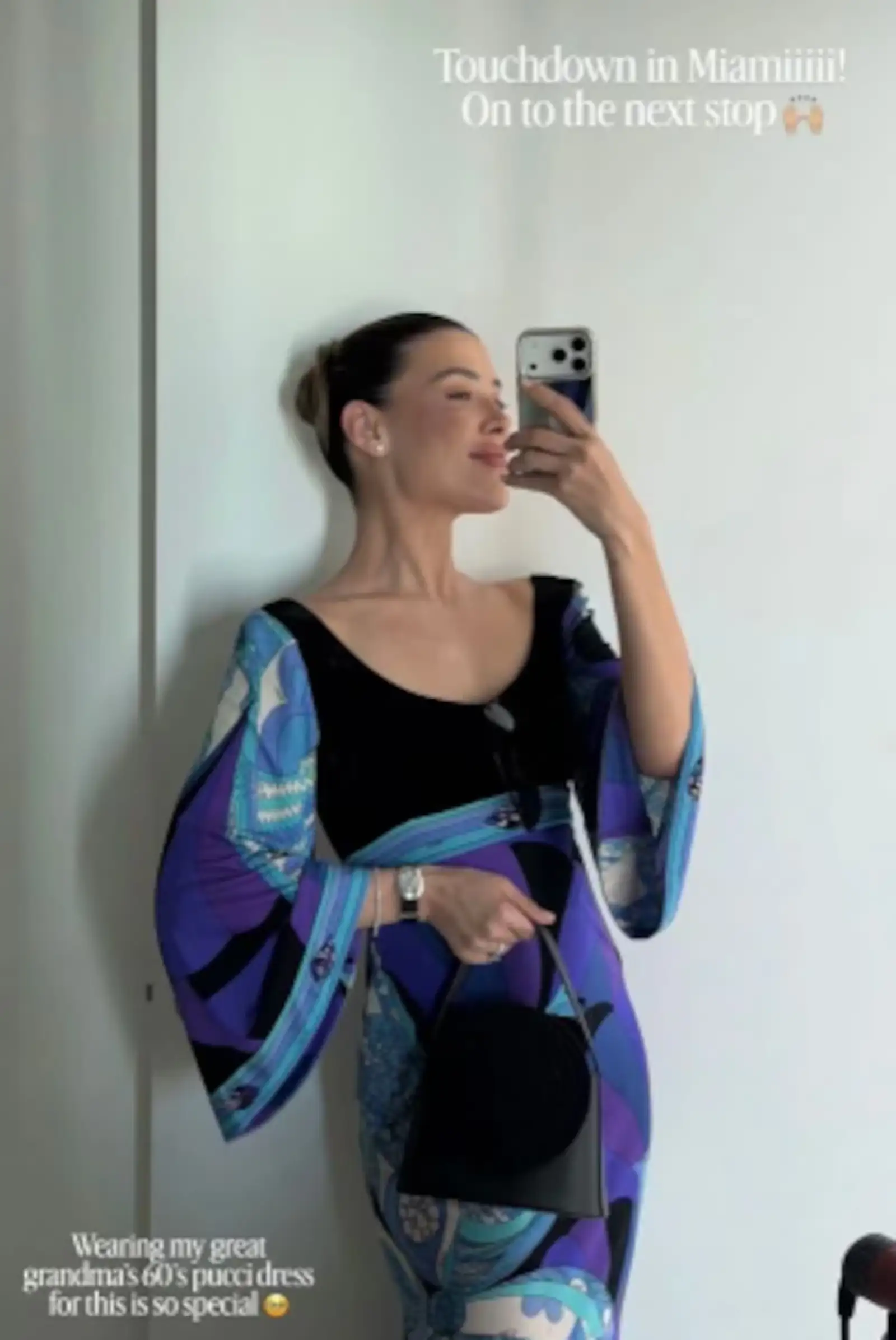 michelle-salas-vestido-abuela.jpeg