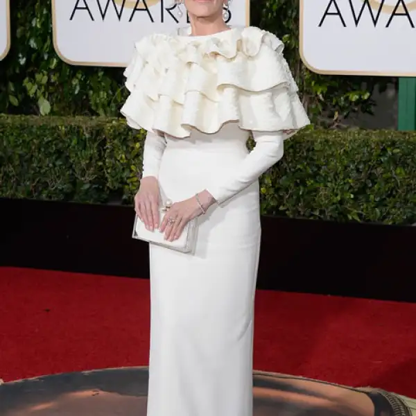 Jane Fonda en un Saint Laurent vintage.