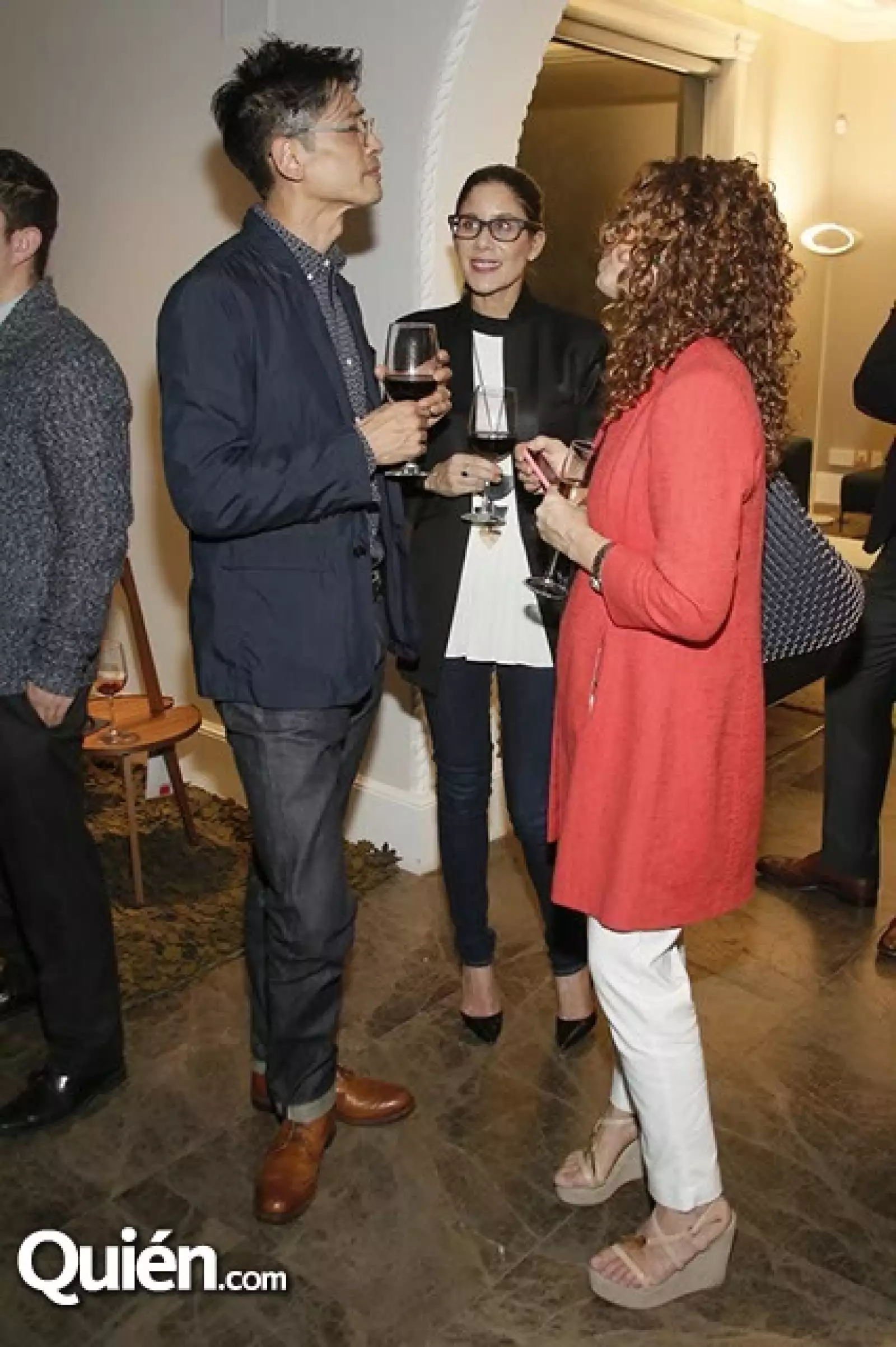 Hiroishi Honda,Natalia Alcocer y Sarah Valencia