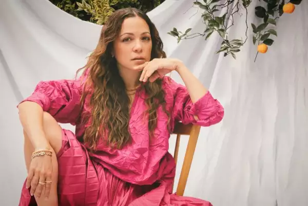 natalia-lafourcade