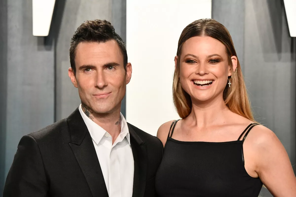 Adam-Levine-Behati-Prinsloo