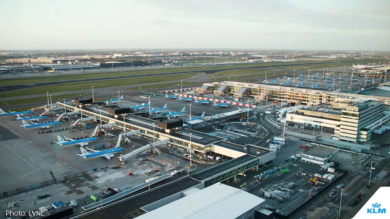 Life and Style KLM 3.jpg