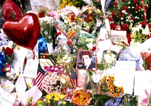 John F. Kennedy Jr. y Carolyn Bessette 1.jpg