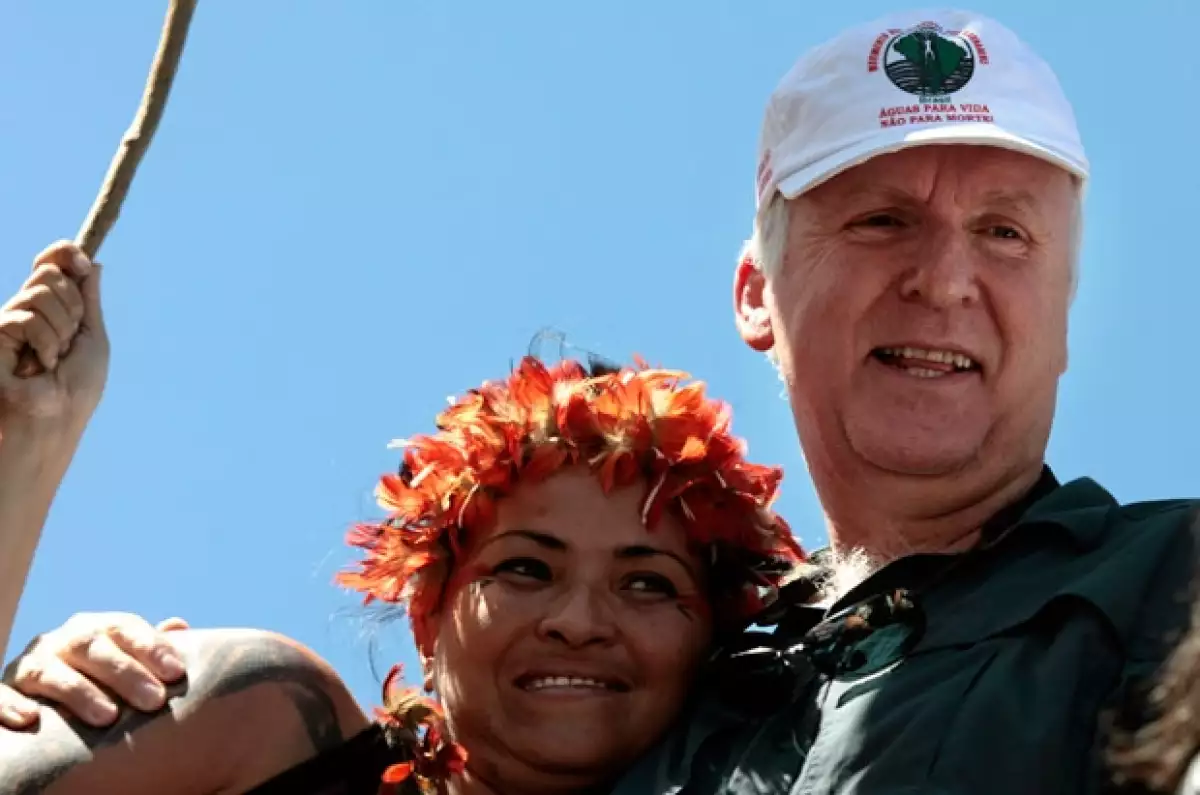 El cineasta ha tomado un interés personal en el batalla contra la represa de Belo Monte, dando su voz a grupos opuestos al proyecto.