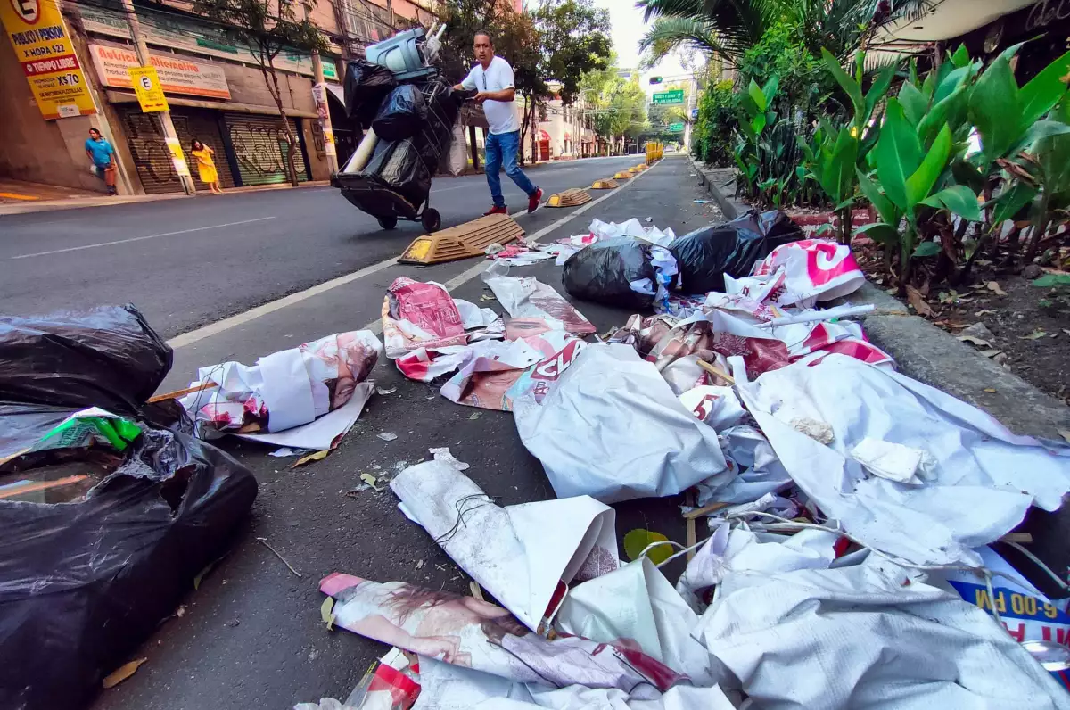 Basura Electoral Colonia Roma-1