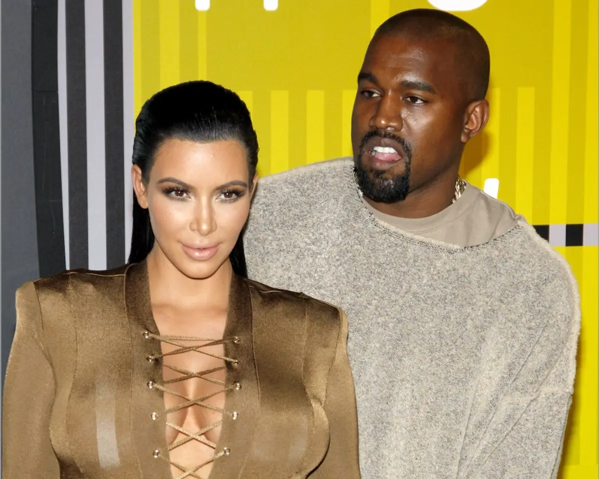  Kim Kardashian y Kanye West 