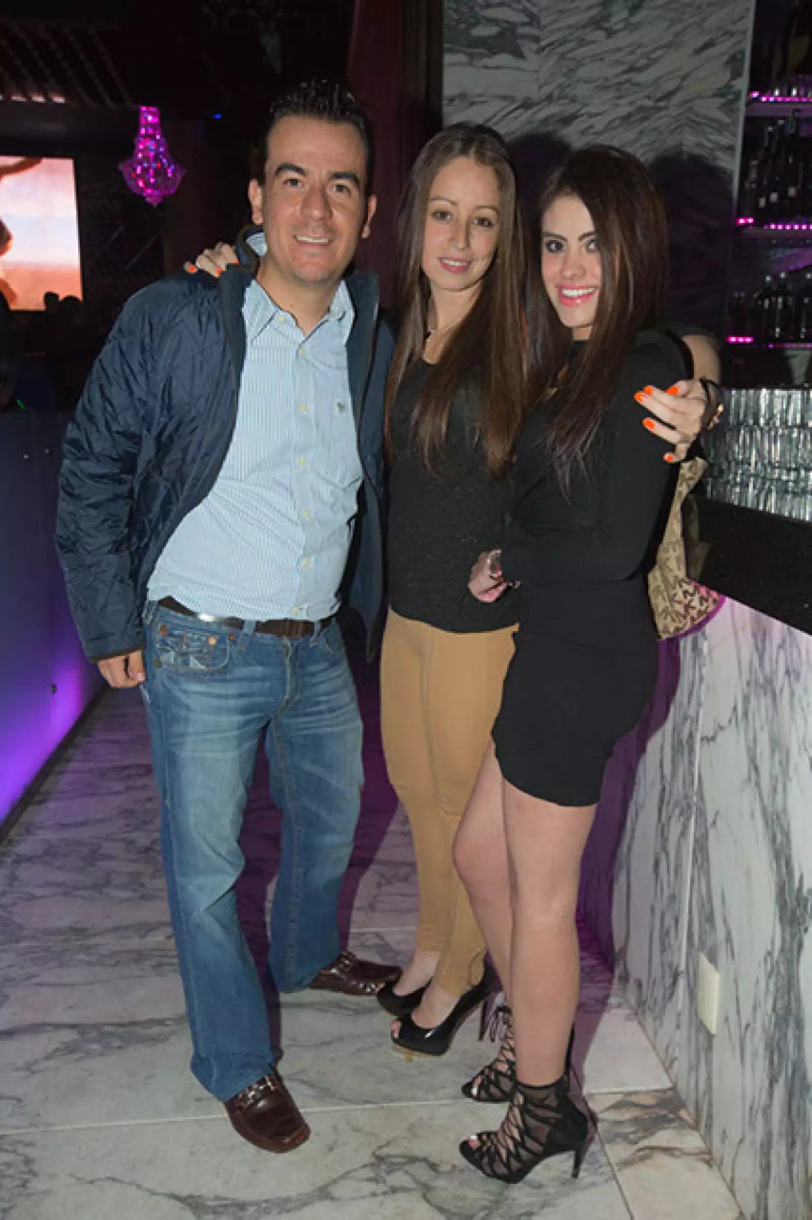 Jorge Treviño,Veronica García,Casandra Nuam