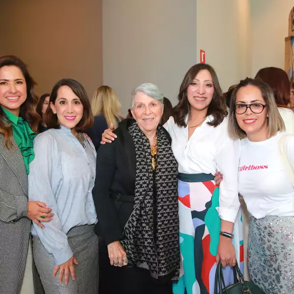 THE FASHION GROUP INTERNATIONAL OF MEXICO CITY