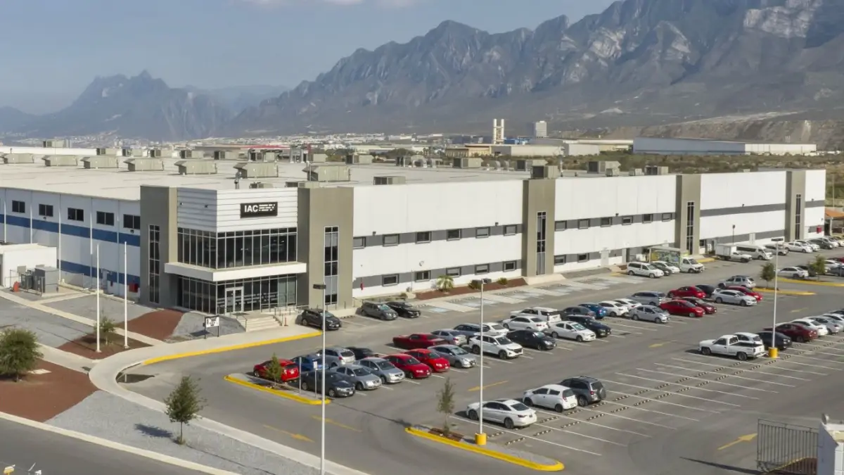 El negocio detrás de Fibra Monterrey que lo hace crecer más rápido que la construcción