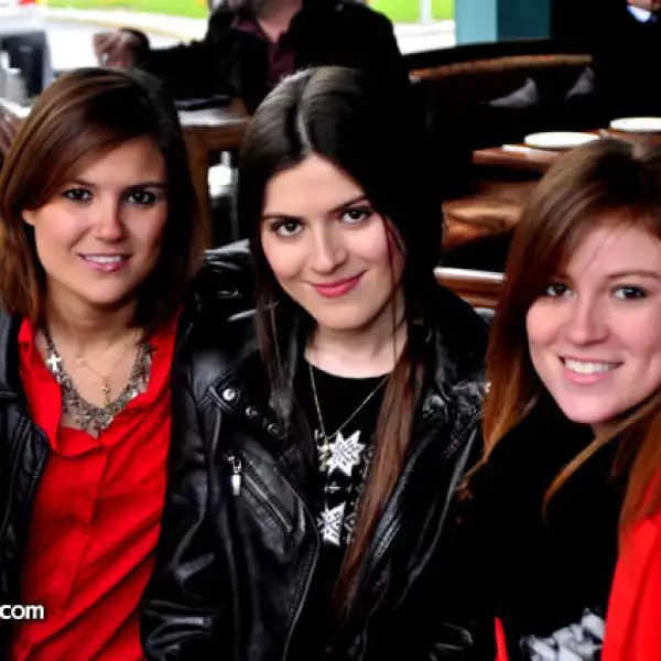 Gaby de la Re,Alejandra de la Re y Made de la Re