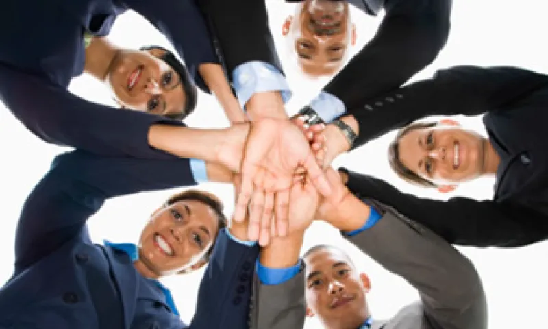 La crisis puede servir como campo de oportunidad para que los líderes se motiven a repensar su enfoque sobre la gestión de personas. (Foto: Thinkstock)