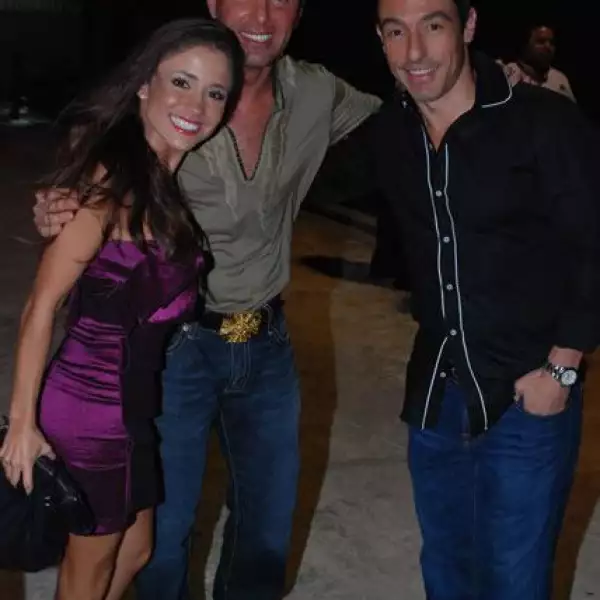 Fiesta en yate de Marcos Constandse