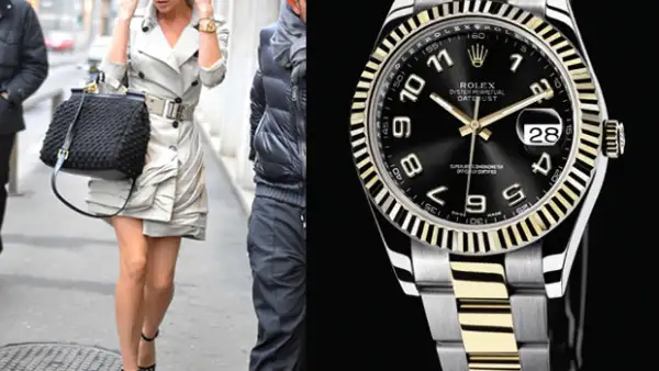 Victoria Beckham integra a todos sus autendos su Oyster Perpetual Datejust II de Rolex, un clásico de la casa joyera que realza cualquier atuendo.