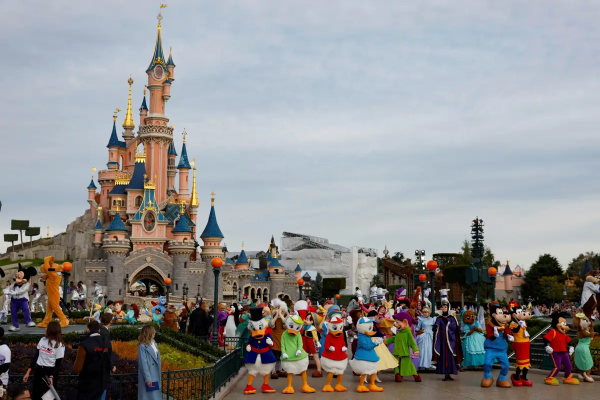 disney-celebra-100-años