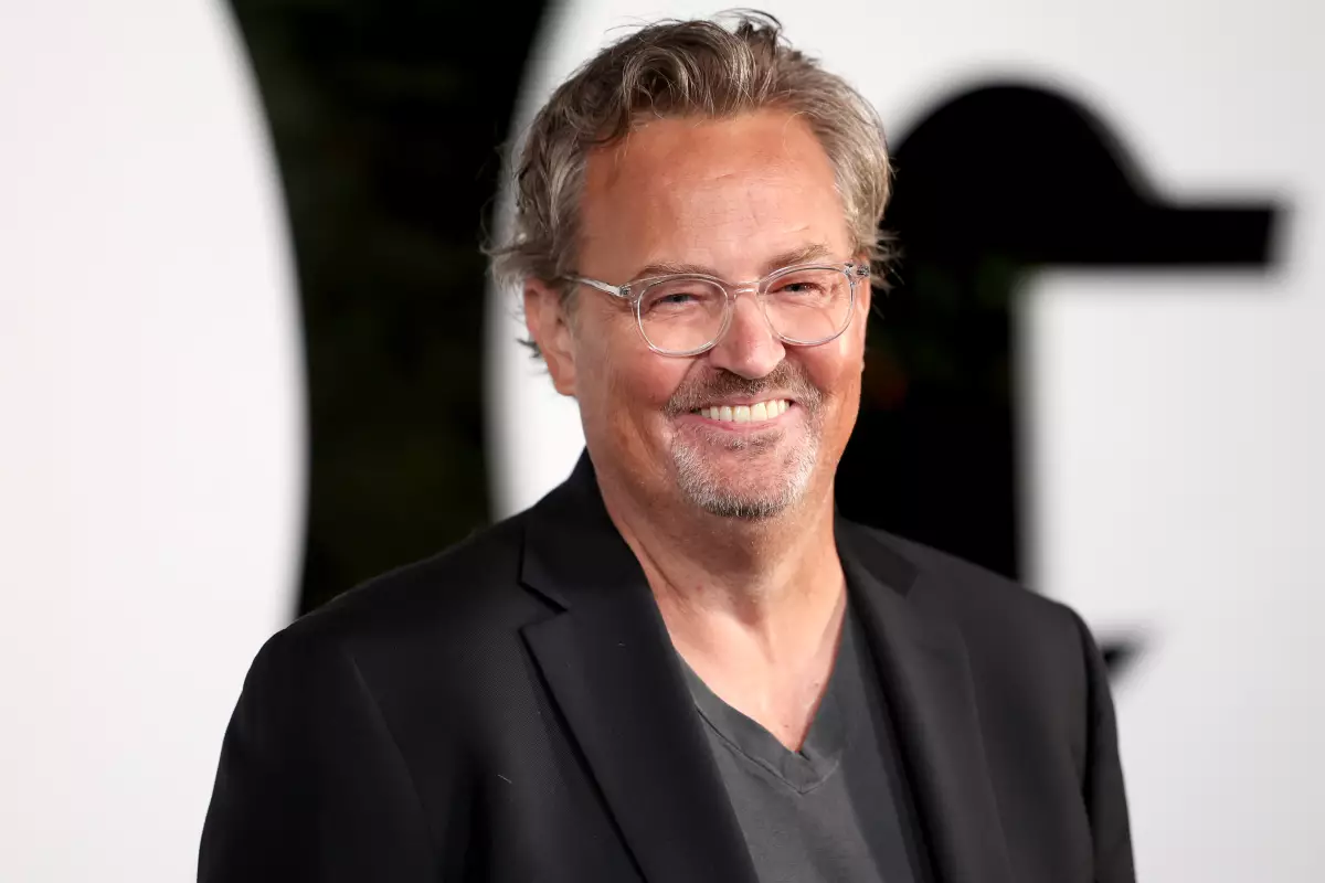 Muerte de Matthew Perry: Dos médicos y su asistente son acusados por su sobredosis