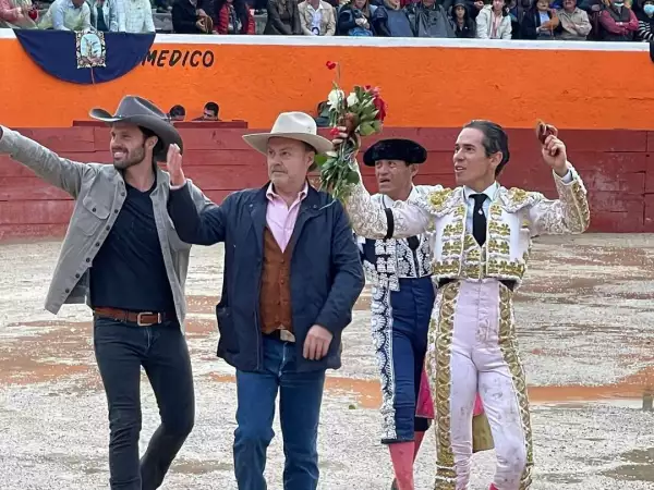 Julio Uribe.jpg