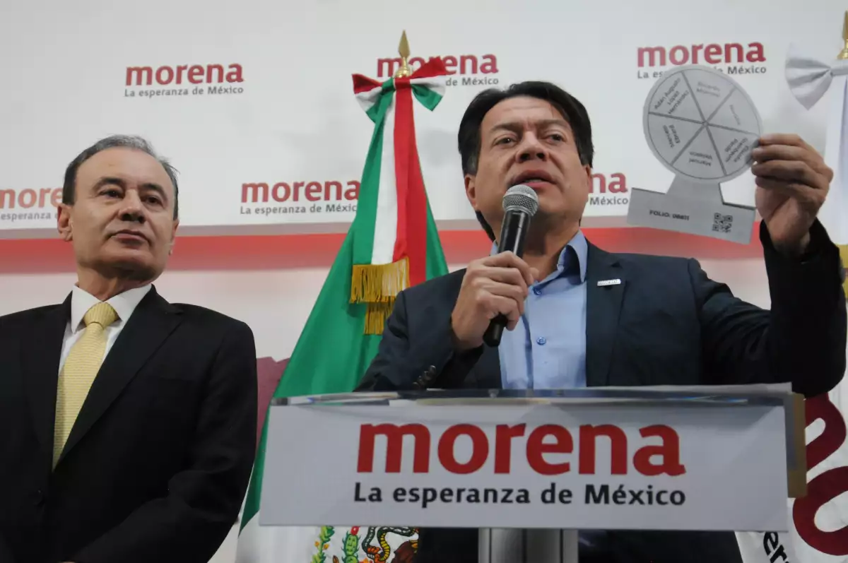 morena-corcholatas