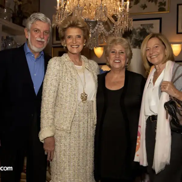Manuel Alabart,Viviana Corcuera,Laura Carazo,Cristina Spottorno