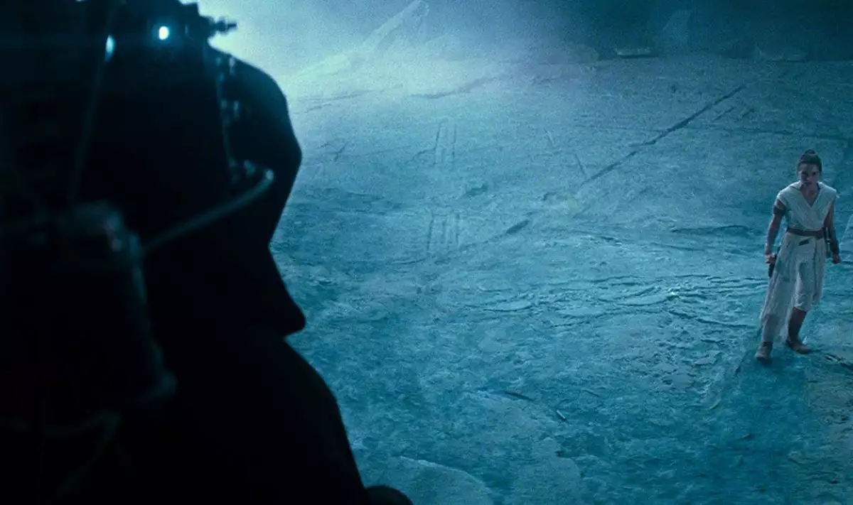 SKYWALKER STAR WARS.jpg