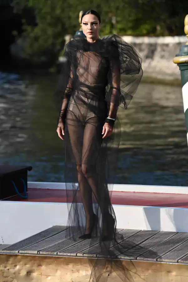 Celebrity Arrivals At Excelsior Pier: Day 1 - 79th Venice International Film Festival