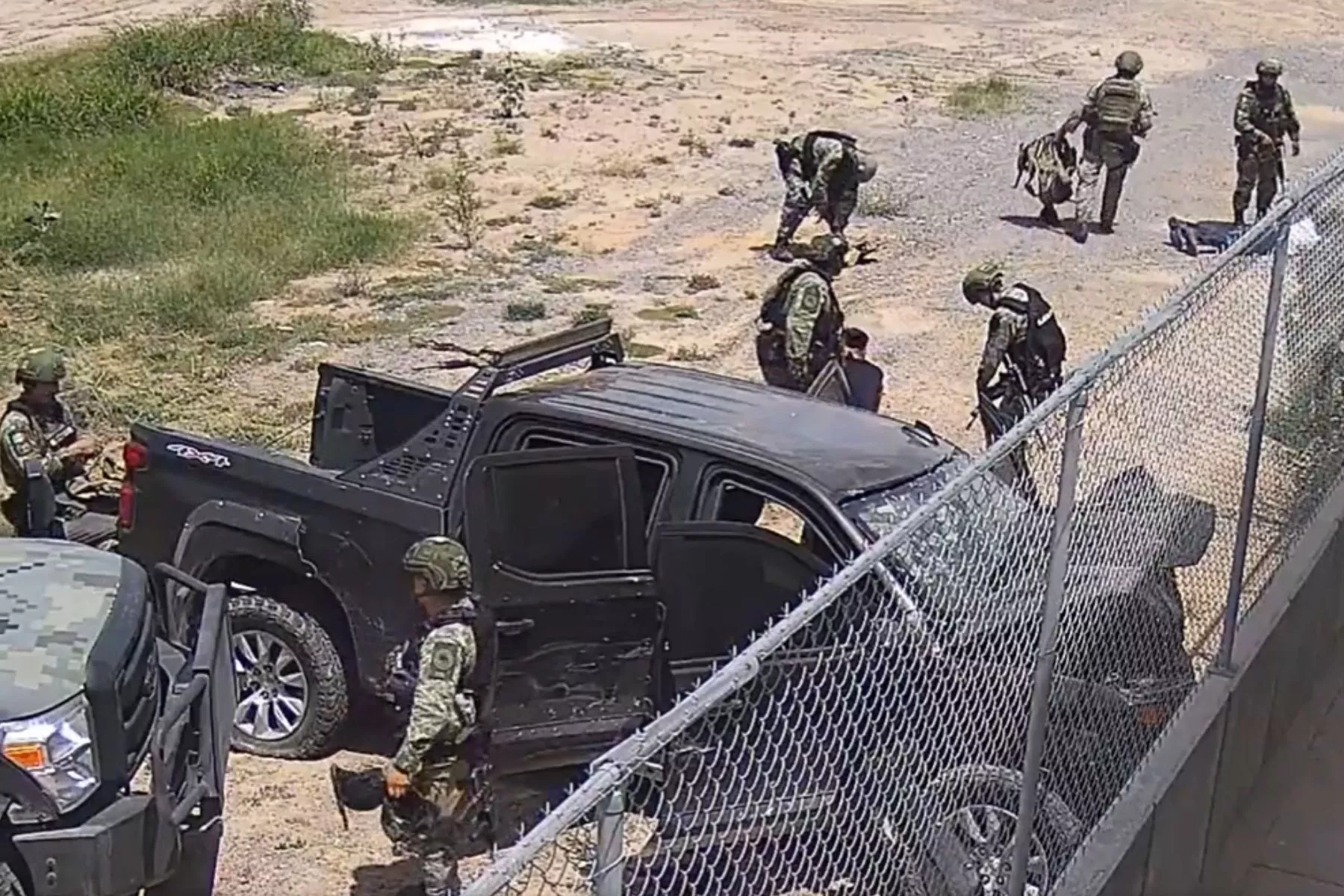 militares ejecutan a 5.jpg