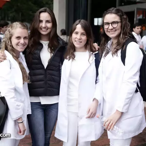 Emmely Bermúdez, Daniela Austin, Carolina Ollivier y María José Sánchez