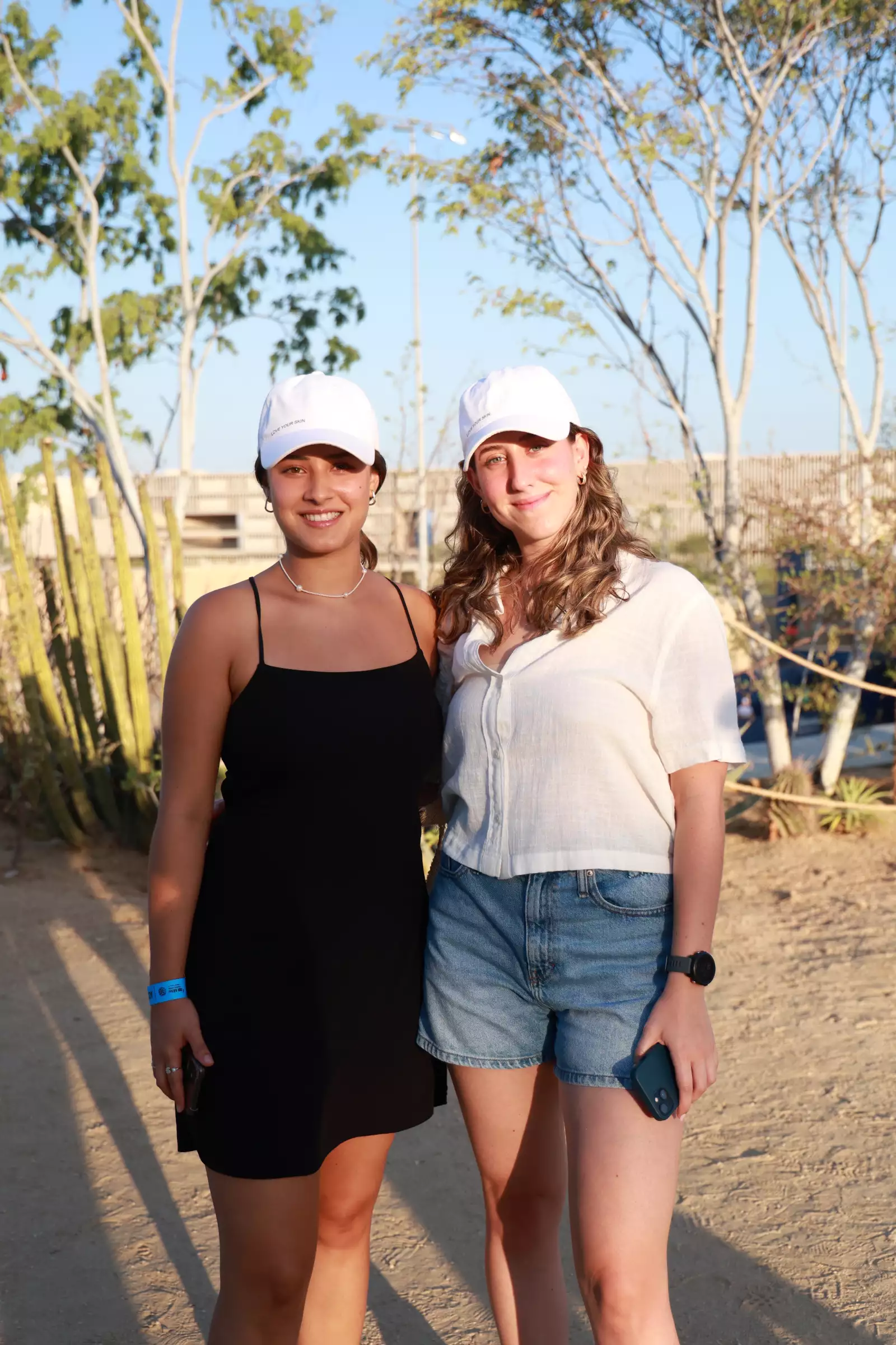 Ivonne Sánchez y Mariana Camacho