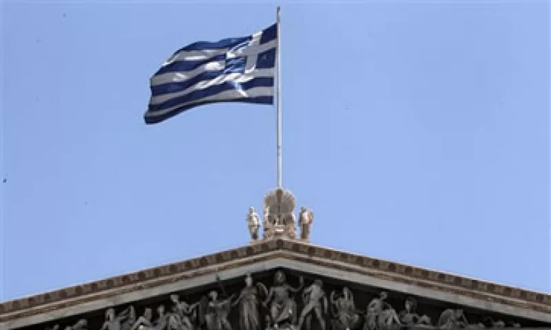 Jean-Claude Juncker dijo que las condiciones relacionadas con ajustes presupuestarios no podrán ser sustancialmente alteradas. (Foto: AP)