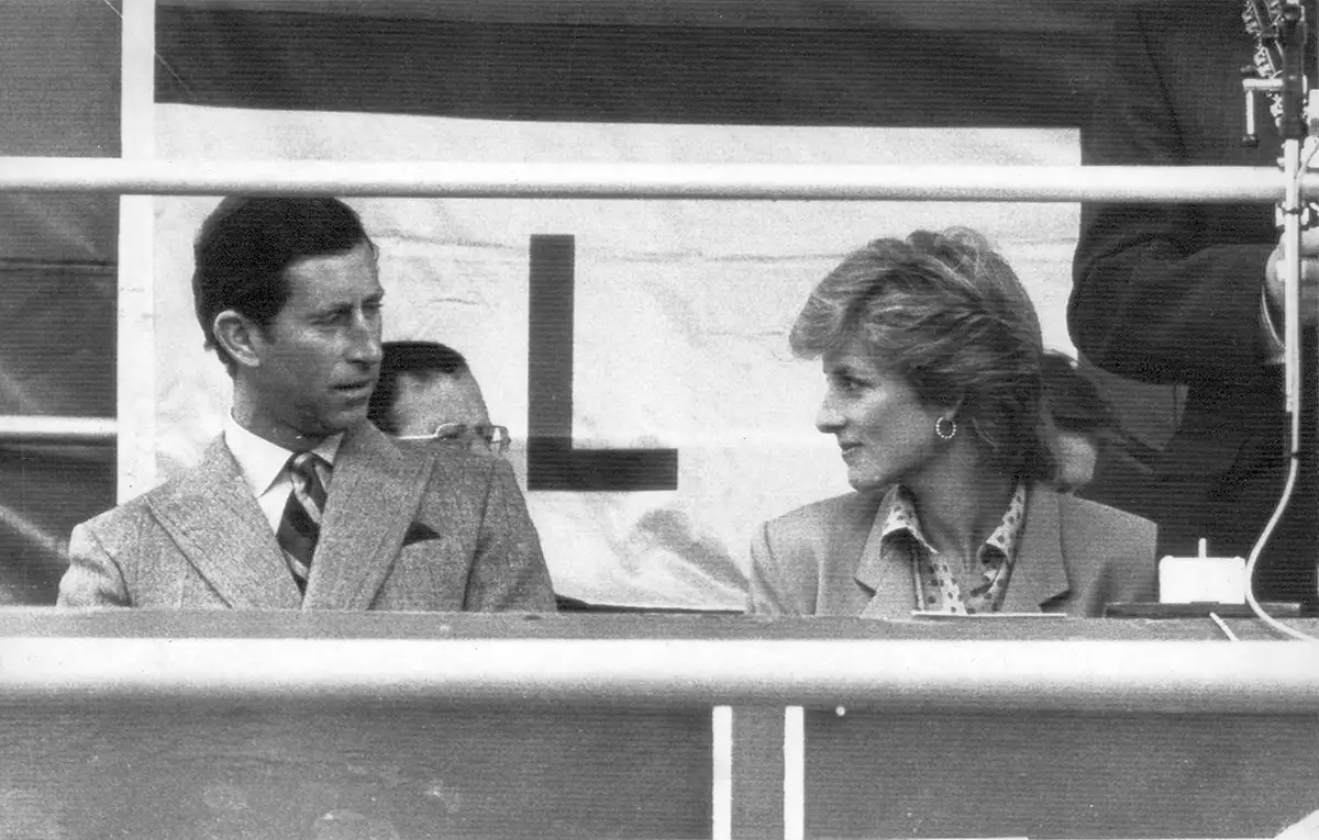 Prince & Princess Of Wales - July 1986 Prince Charles And Princess Diana Aboard Lifeboat In The Shetlands....royalty