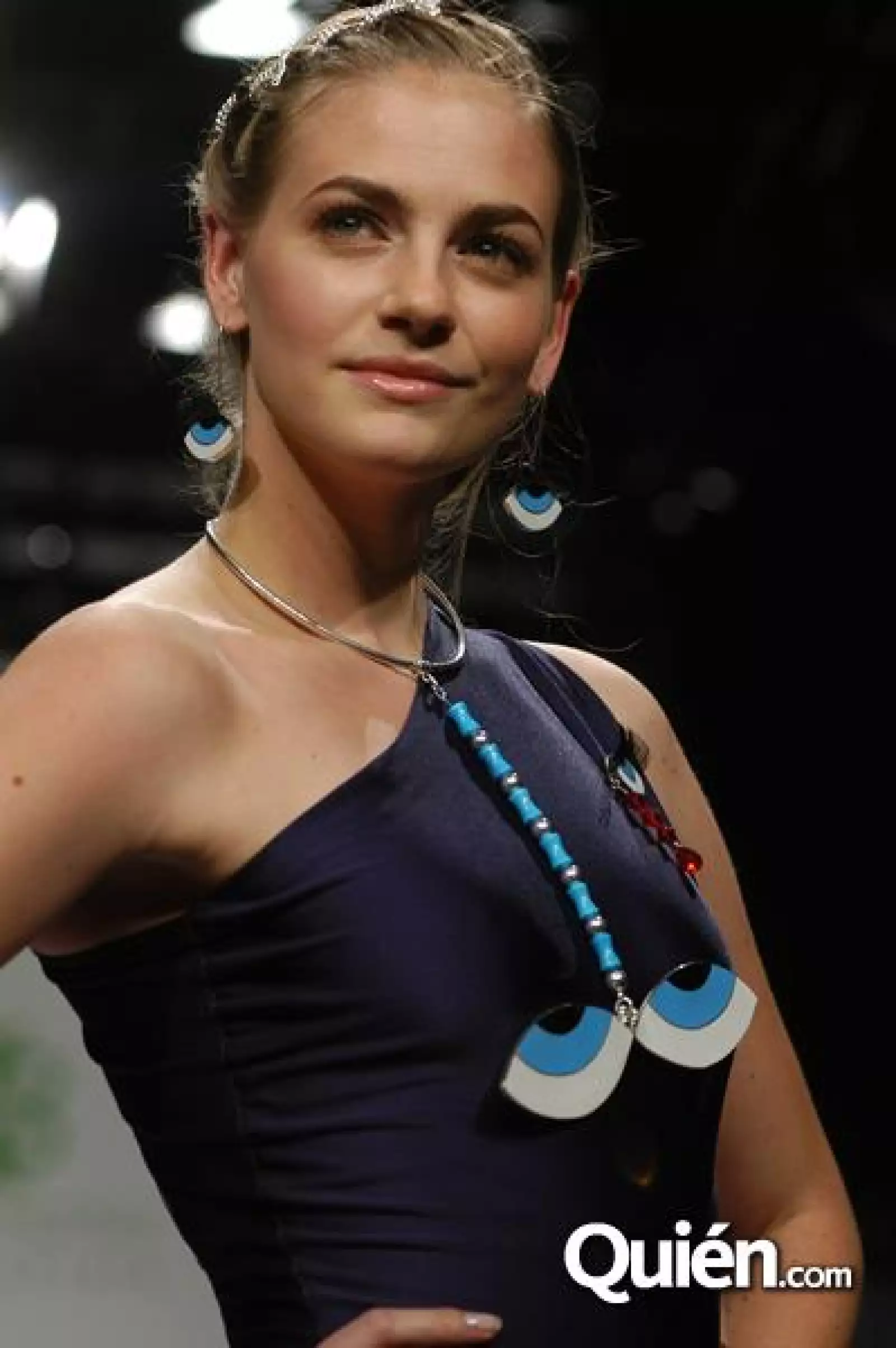 MBF Pasarela Delia González