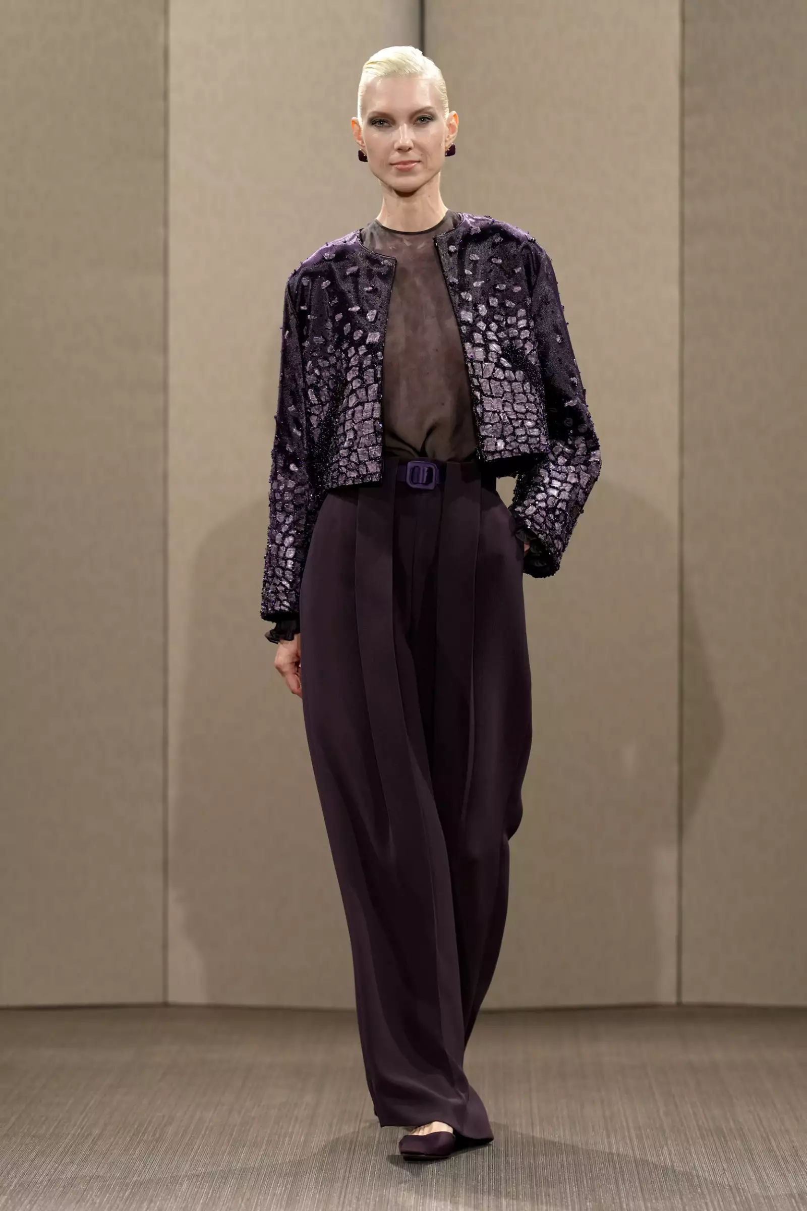Armani Prive HC F26 007.jpg