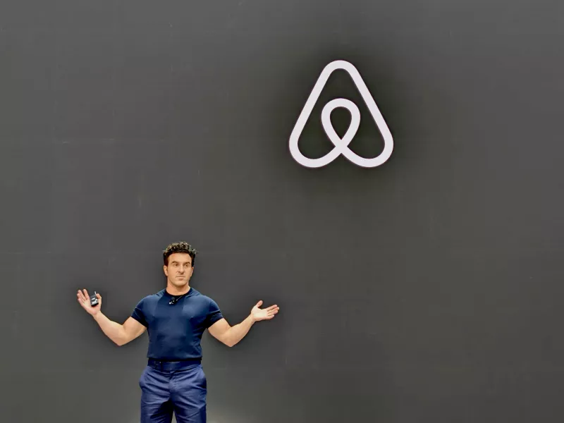 Airbnb evoluciona en una superapp