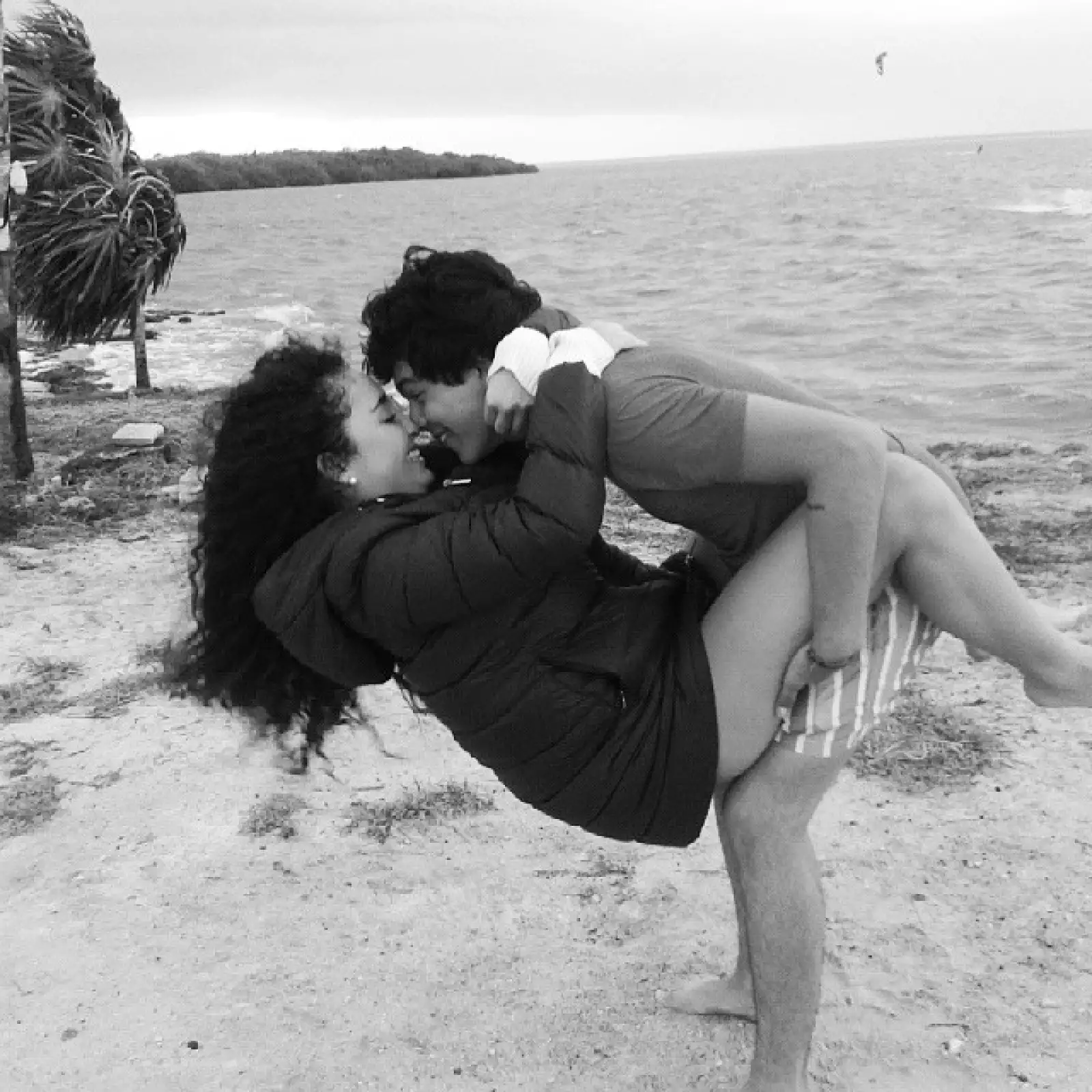 Ella no deja de compartir en fotos lo enamorada que está de él.