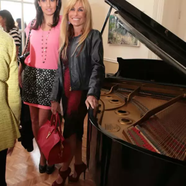 Desayuno en honor a `las 31 mujeres que amamos´