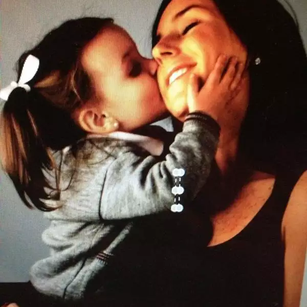 Inesita es la mejor amiga de Inés; es la mayor de sus hijos.