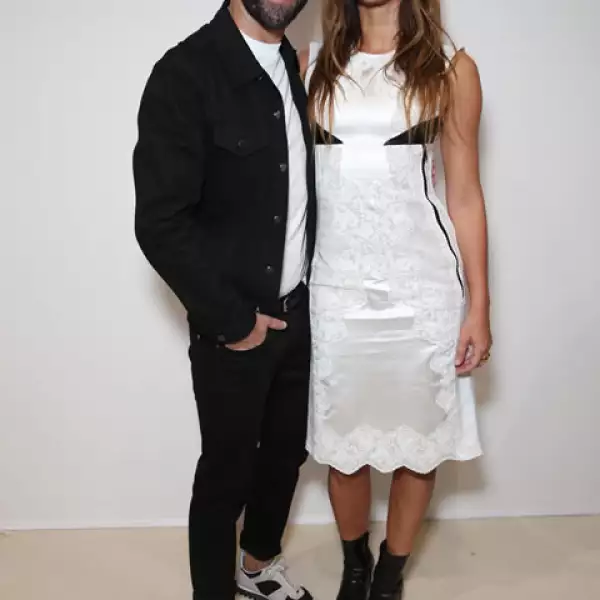 Nicolas Ghesquiere y Joanna Preiss