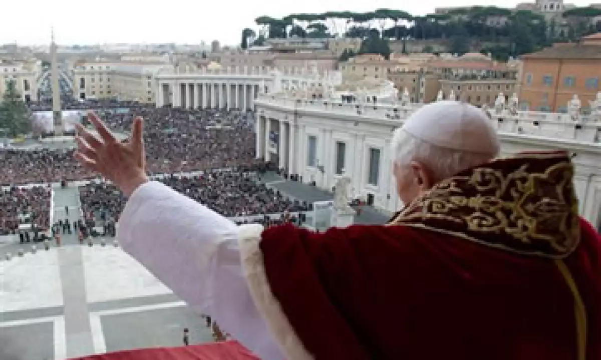 La medida tiene carácter temporal, según informó el vocero del Vaticano. (Foto: AP)