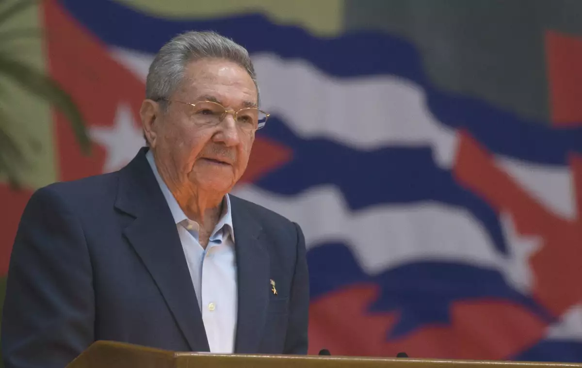El presidente cubano, Raúl Castro, descartó medidas "privatizadoras" en el modelo económico de la isla.