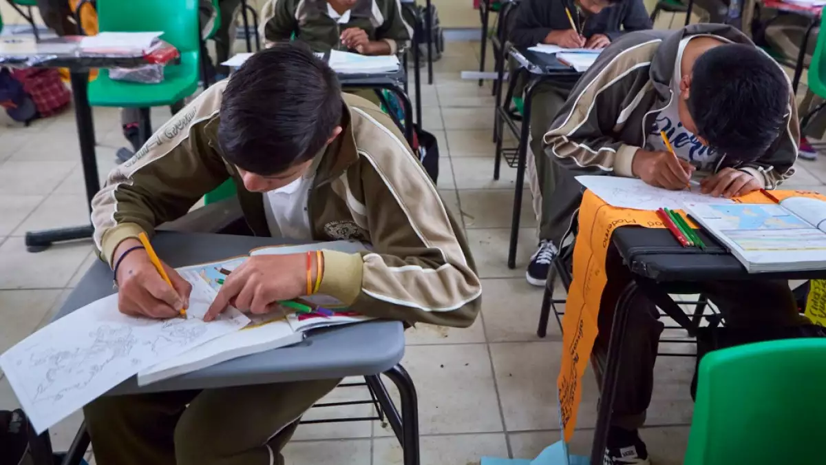 Cómo descargar el certificado de primaria y secundaria en la CDMX
