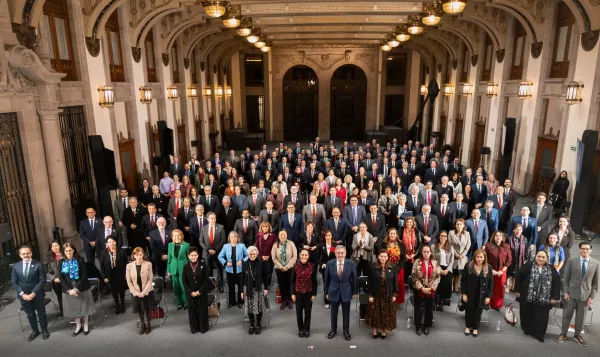 sheinbaum-reunion-diplomaticos