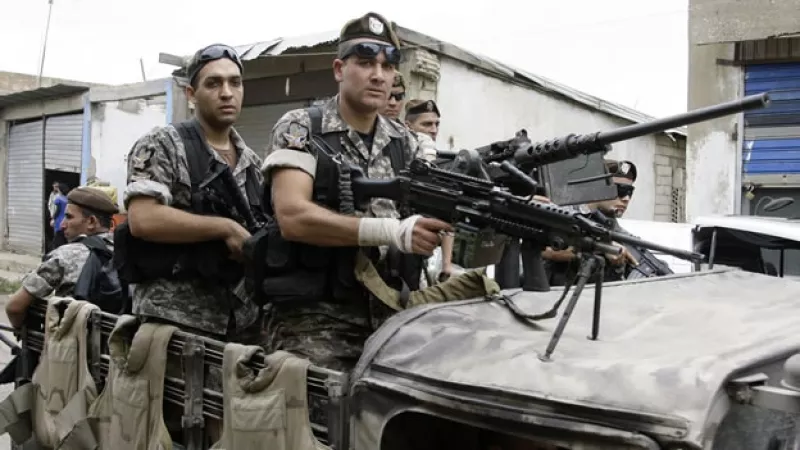 fuerzas de seguridad sirias patrullan el país