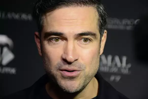 alfonso-herrera.jpg
