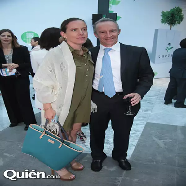 Patricia Estebi,Alejandro Allende