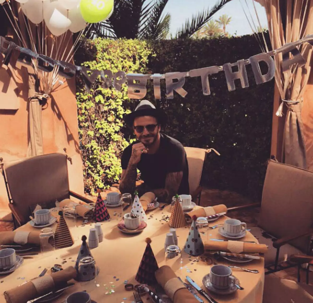 David se encuentra en Marrakech celebrando su cumpleaños.