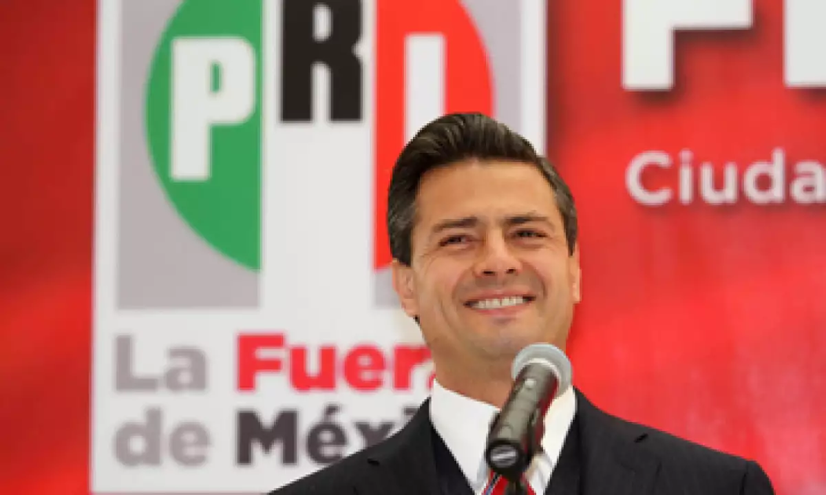 Al comparar su propuesta con la del PAN, Peña Nieto dice que la del partido en el poder no tiene el alcance necesario. (Foto: Notimex)