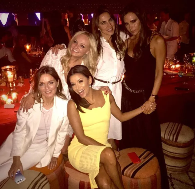 David Beckham celebró su 40 aniversario en Marrakech y la novia de Pepe Bastón no podía faltar. Sin embargo, tal parece que la fiesta le trajo un nuevo proyecto profesional… ¿o no?