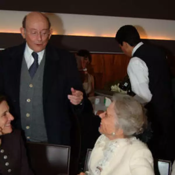 German Dehesa, Elena Poniatowska