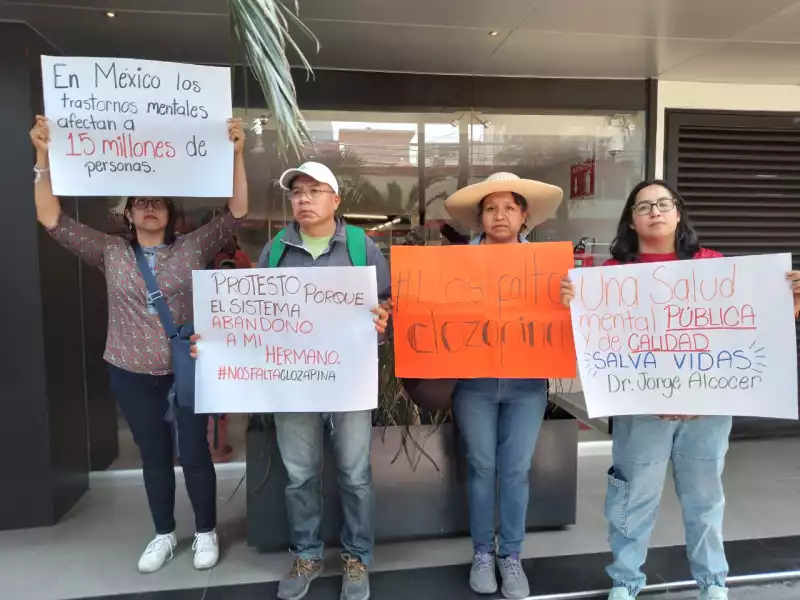 protesta-desabasto-salud