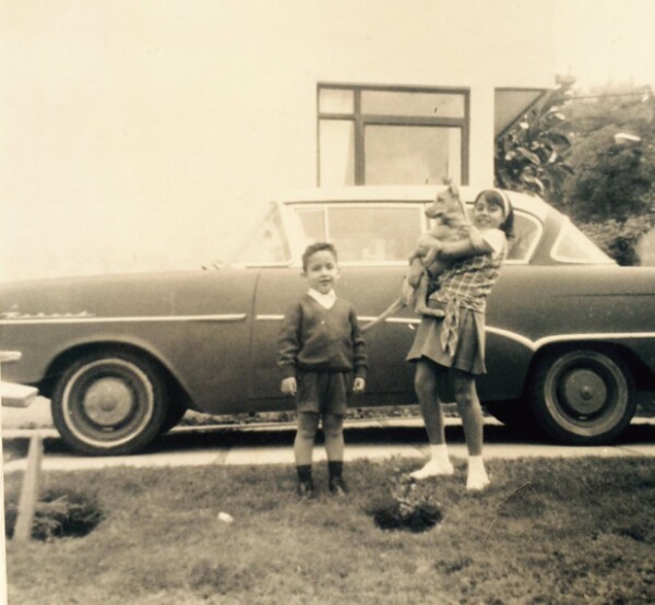 La hermana del ex presidente lo felicitó con esta foto de su infancia.