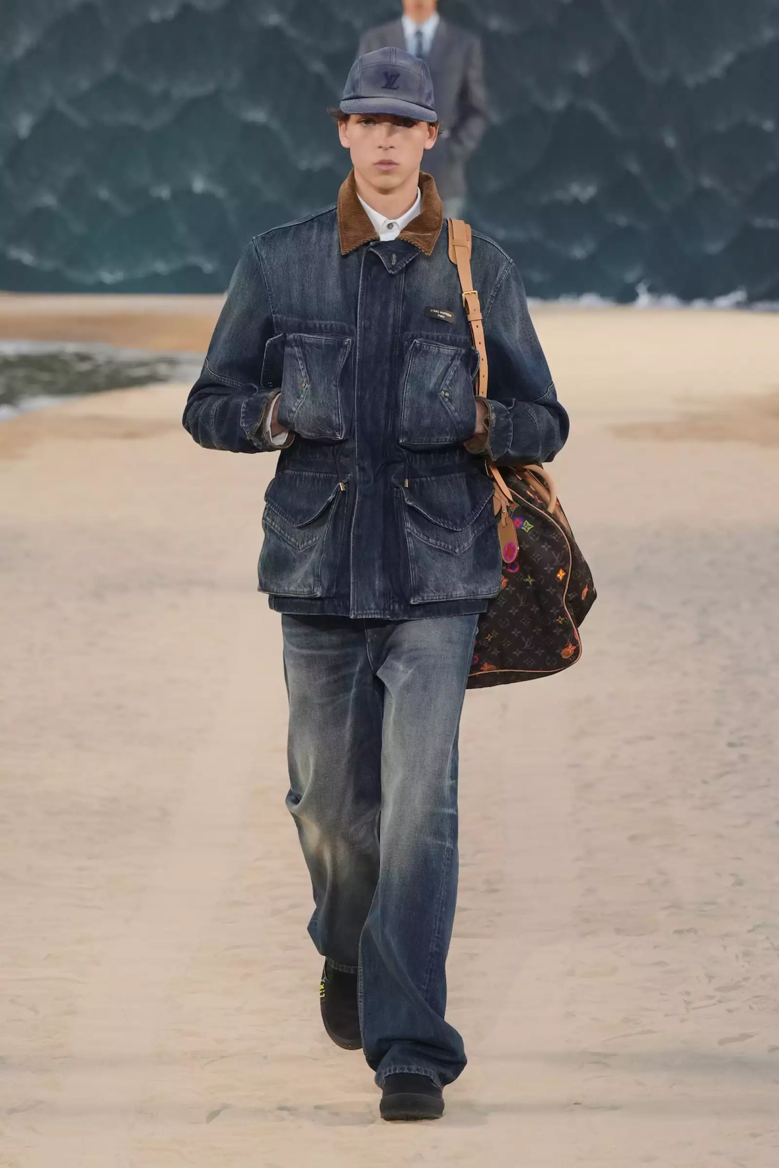 Vuitton m S27 017.jpg